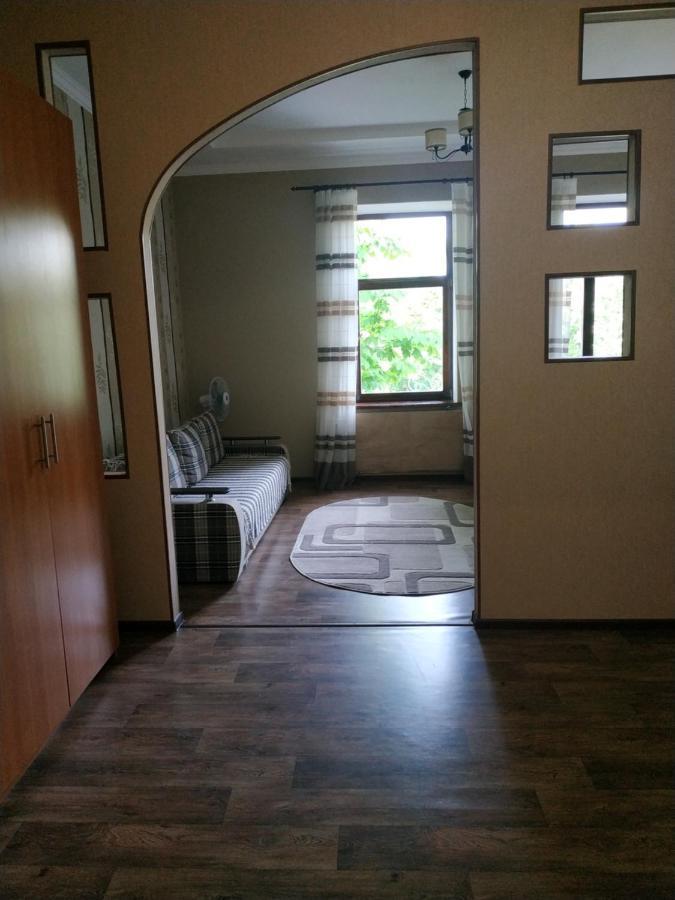Apartment In The Center Of Old Town Kam'janec'-Podil's'kyj Esterno foto