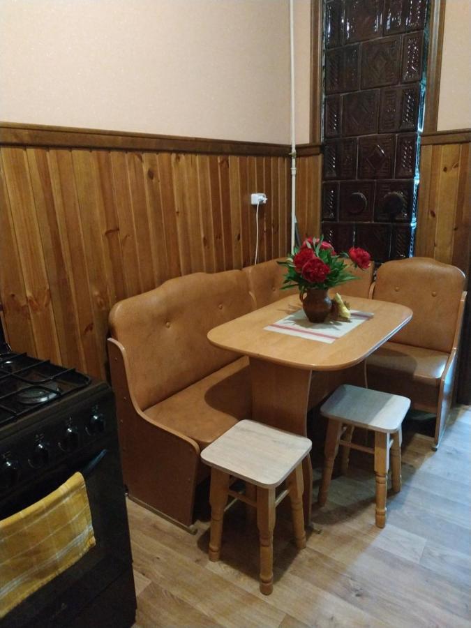 Apartment In The Center Of Old Town Kam'janec'-Podil's'kyj Esterno foto